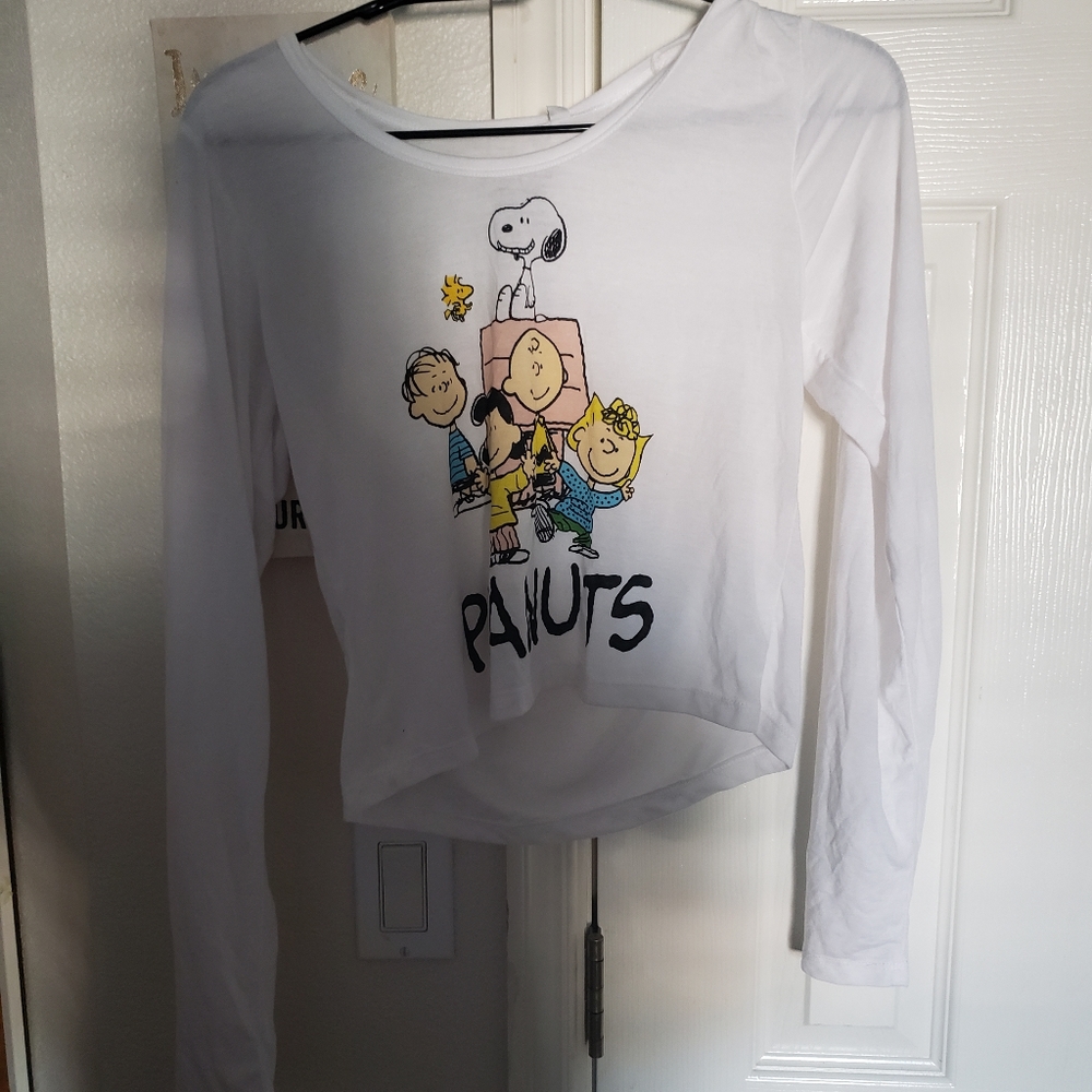 A long sleeve crop top.